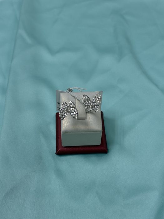 Золотое кольцо с бриллиантами