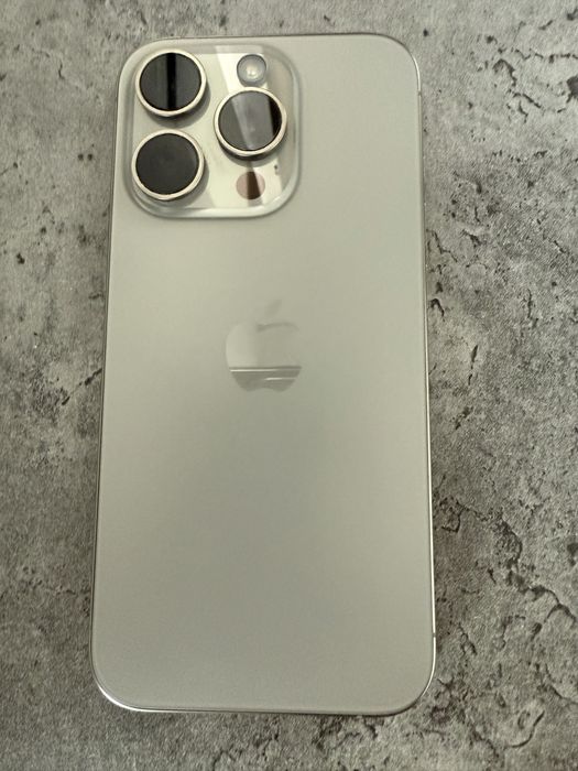 iPhone 15 Pro , 256GB , Natural Titanium, ca nou
