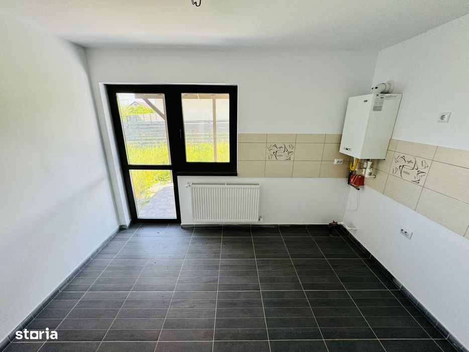 Placa! ASFALT! 400 mp teren! Casa 3 camere, Horpaz