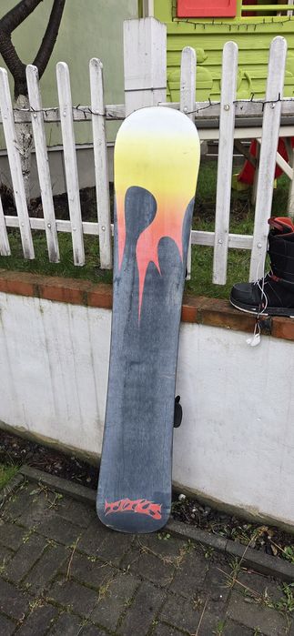 Set Snowboard Titus Logo Team Series 163 cm + Legături Rage+Boots Wedz