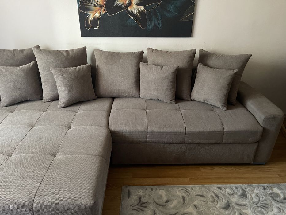 Coltar, in stare foarte funa