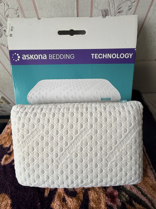 Продаю подушку в отличном состоянии