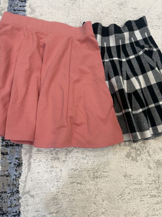 Продам дешево вещи на подростков девочку или стройную