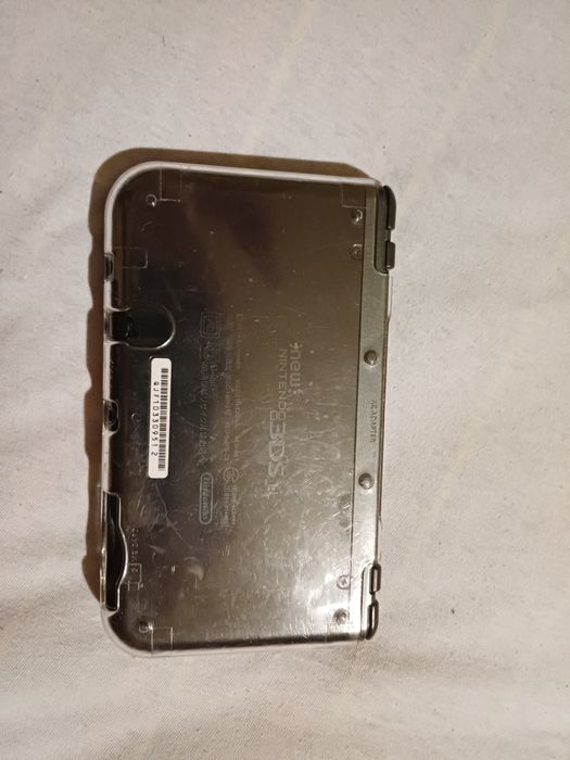 New Nintendo 3ds LL (Прошитая)
