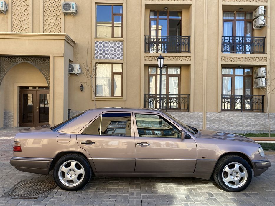 Мерседес 124 2.8