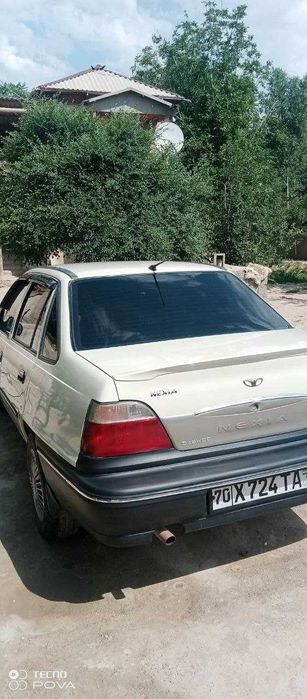 Яхши ҳолатдаги Нексия 1 сотилади.