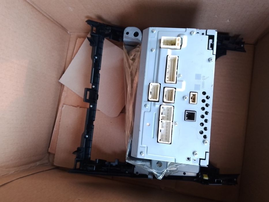 Мафон jbl camry 50