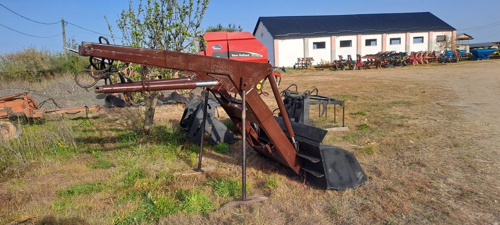 Incarcator frontal Fiat  piesa