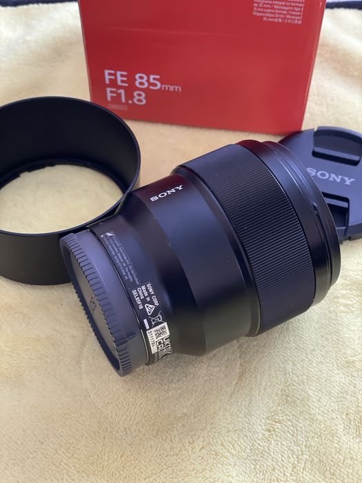 Объектив Sony 85mm f/1.8 FE