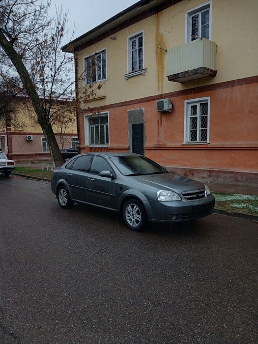 Лассети 1.8 механика сотилади