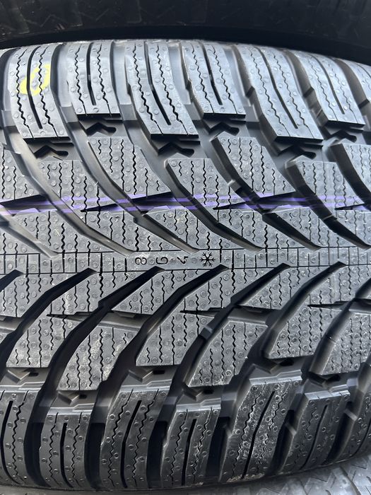 255 55 20 Nokian WR SUV 4 / Vulcanizare Non Stop
