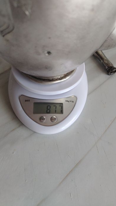 Здравствуйте продам чайник 800 пробы