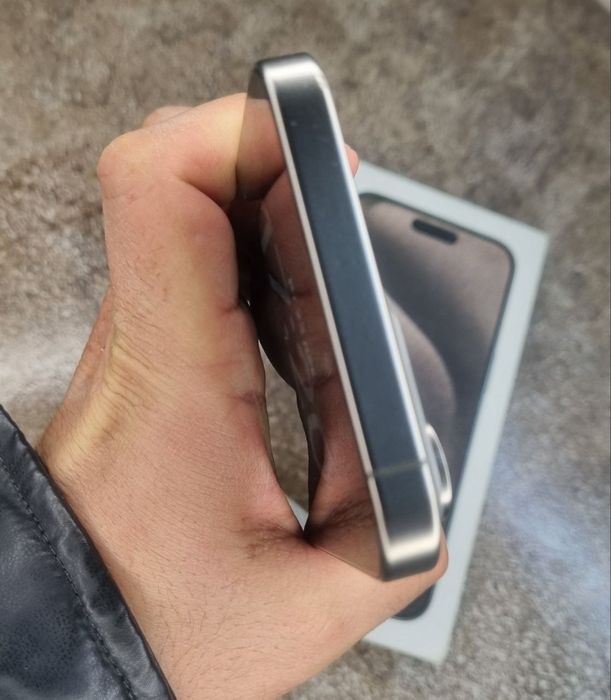 iPhone 15 Pro Max 256gb karobka dok