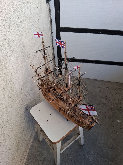 Vând macheta navală H.M.S. Bounty