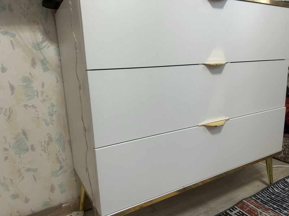 Продам комод!!!новый!!!красивый!!!