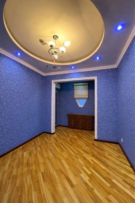 Продается 5-ти ком. квартира, 108м2. Мирзо-Улугбекский район.