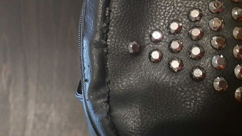 Дамска модерна раница