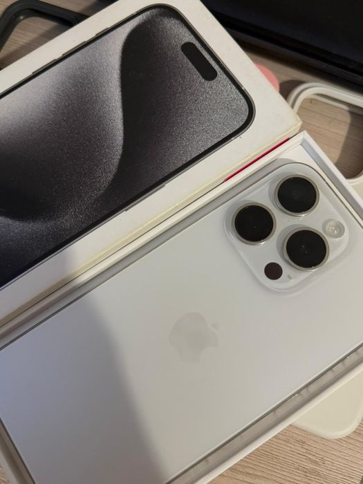 ПродамiPhone 15 pro