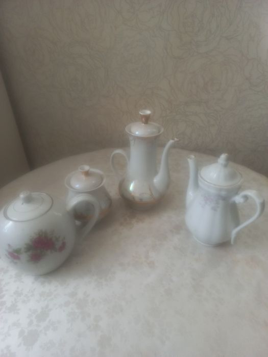 Продам наборы посуды