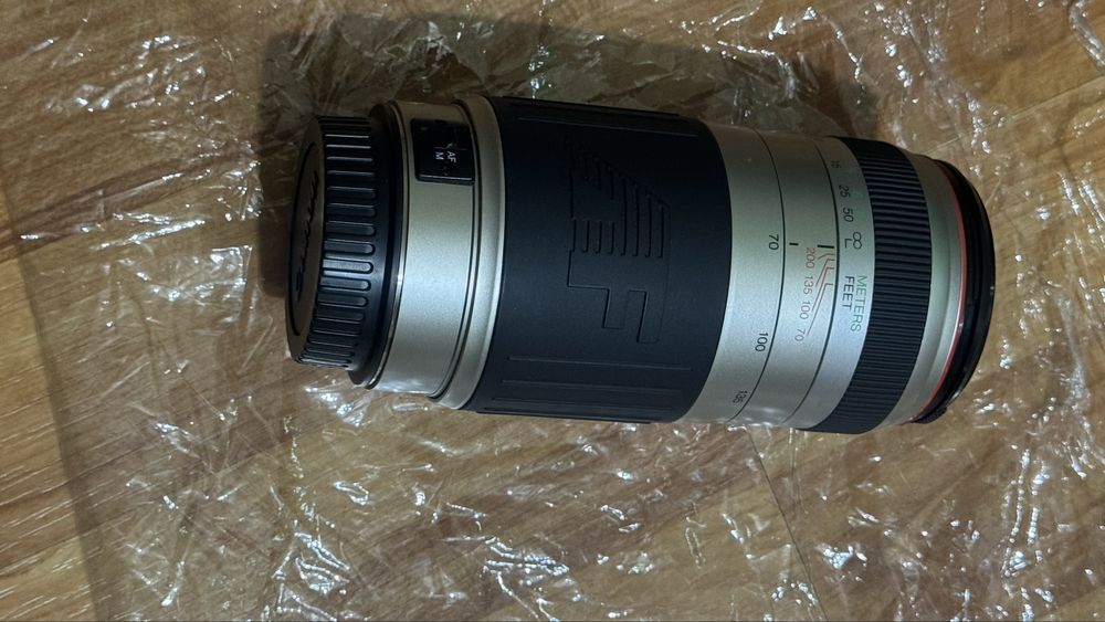 Oboectiv Canon EF 70-300