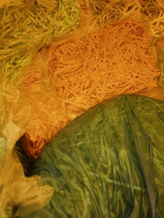 Гофрированный наполнитель для подарков