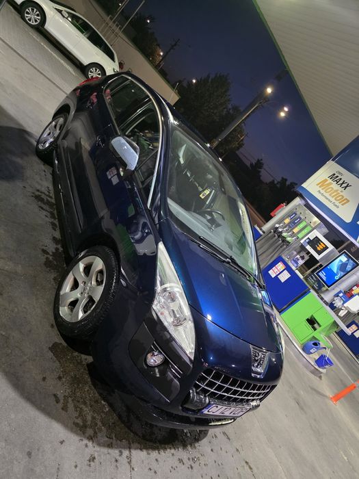 Vând Peugeot 3008 Anul  2010