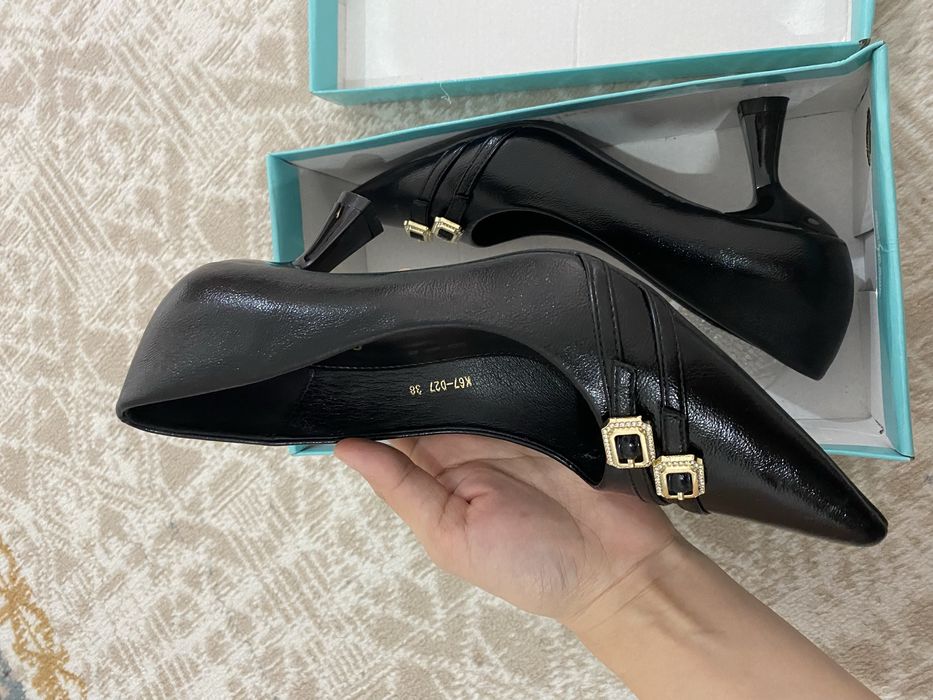 Туфли черные, размер 38