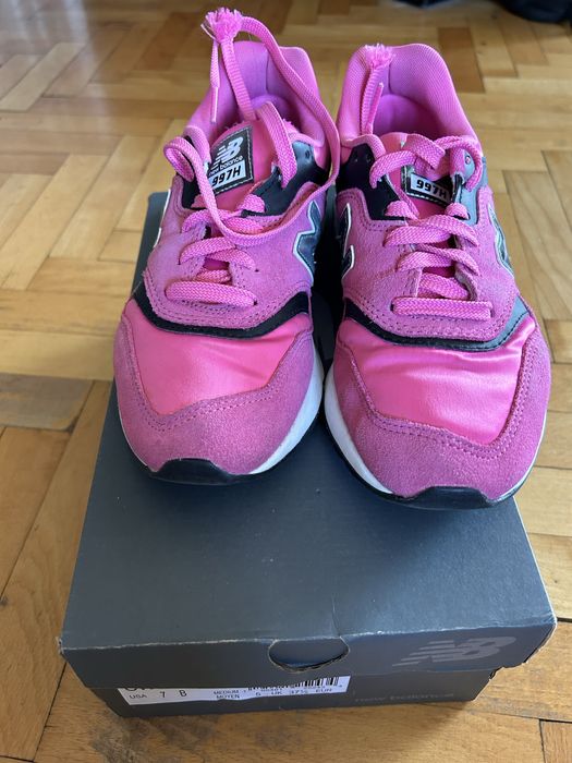 New Balance 37 маратонки дамски