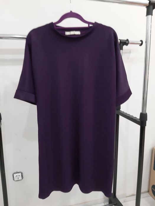 Продам разные красивые платья  все по 2000