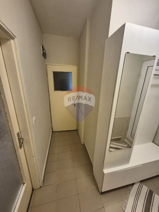 Дава се под наем Двустаен апартамент в Варна, ВИНС - 42 кв.м за 357 € - Снимка #7