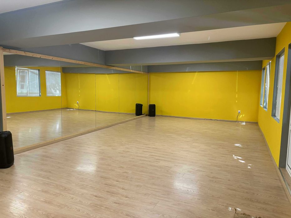 Нова танцова зала