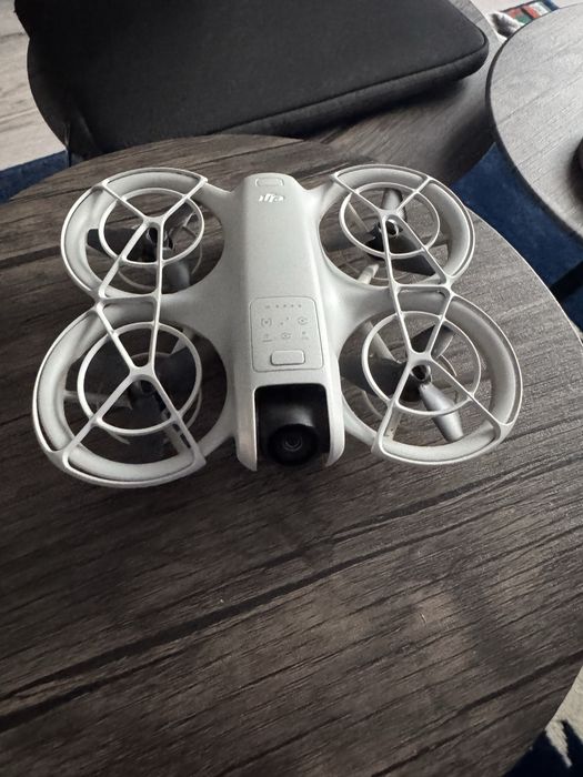 Drona DJI Neo, 4K30, 12MP control de pe telefon