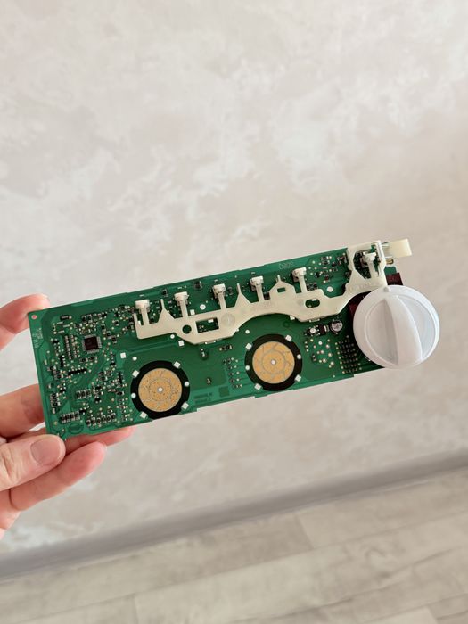 Продам плату Indesit