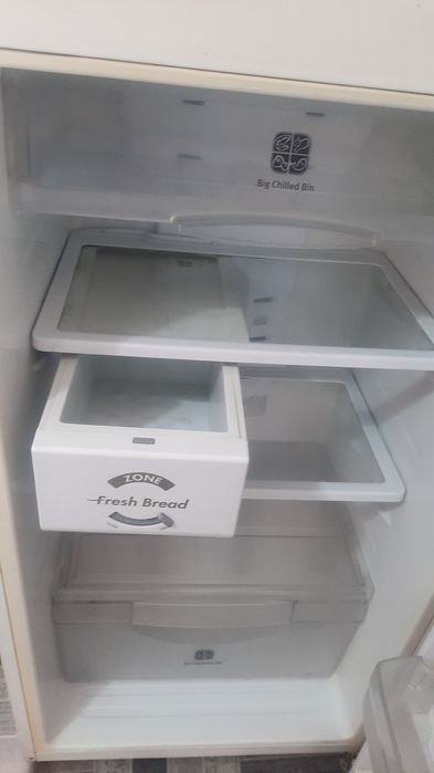 Холодильник SAMSUNG