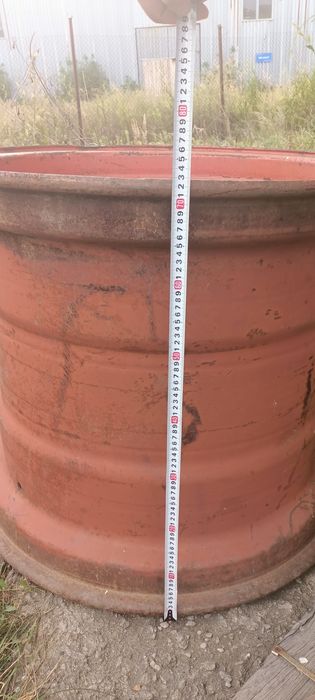 Продам 2 передних диска от комбайнов