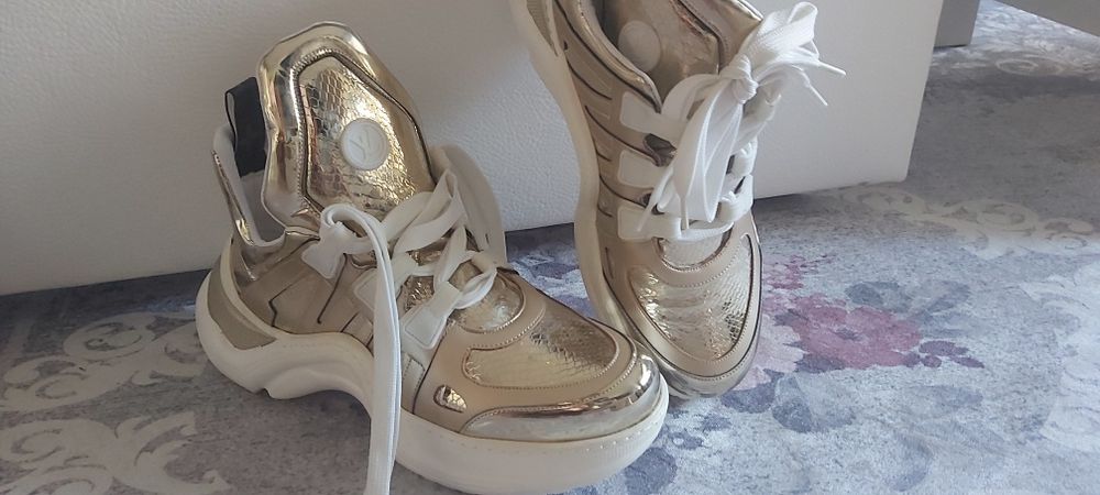 Дамски маратонки