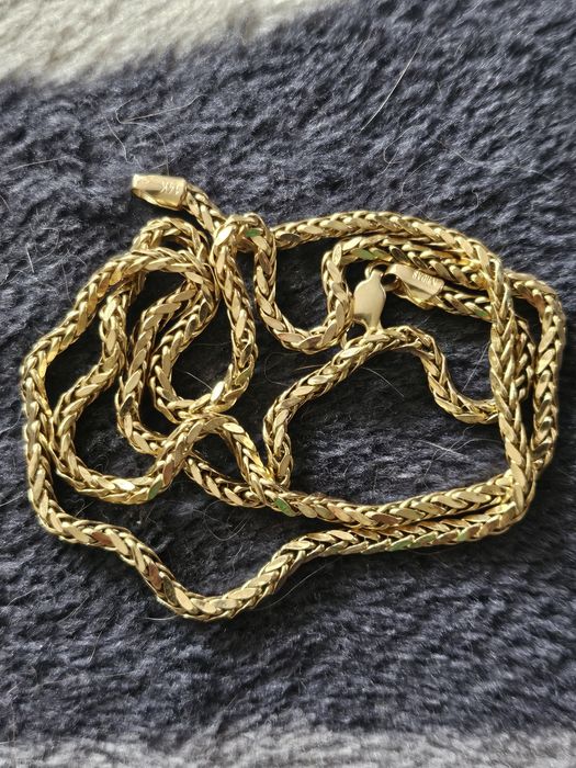 Золотые ювелирные изделия