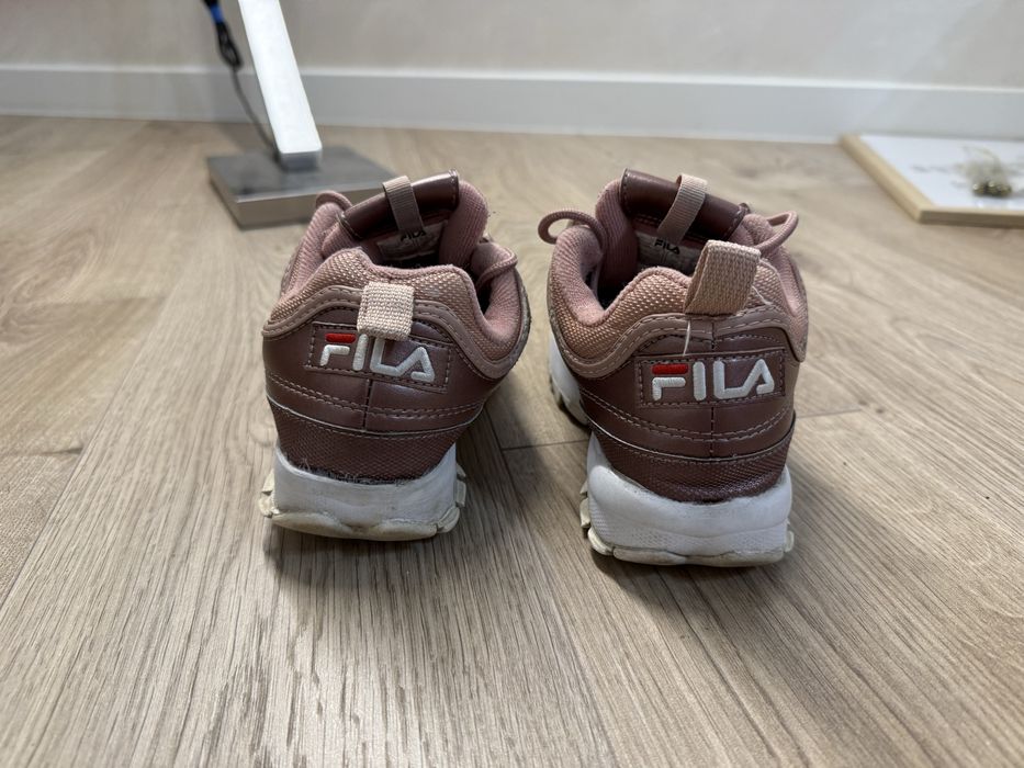 Женски маратонки Fila 37