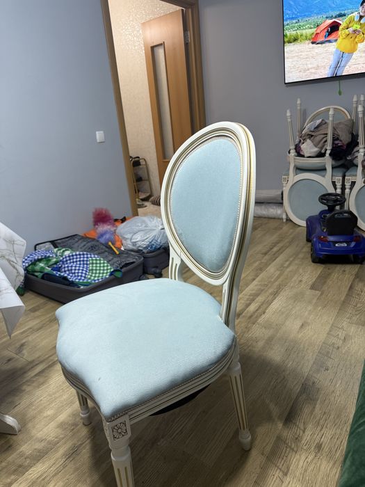 Стульчики 10шт производства Малайзия