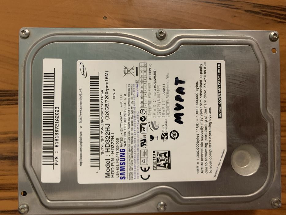 жесткие диски продаются