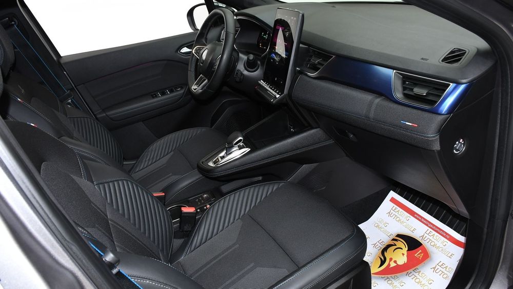 Renault Captur 2025 Full hybrid 145 Esprit Alpine Faruri Led Ceasuri Digitale Volan i