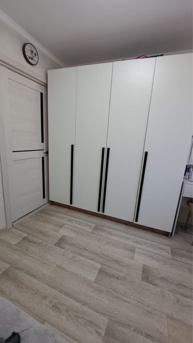 Продам шкаф.