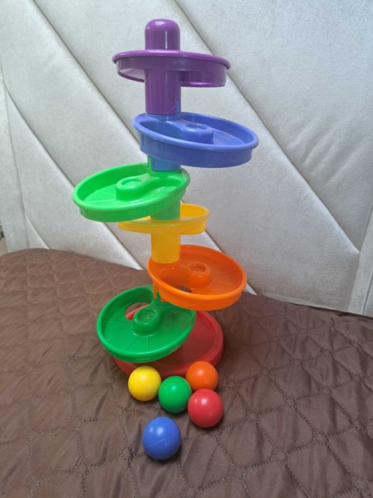 Сет от бебешки играчки- всички за 12 евро