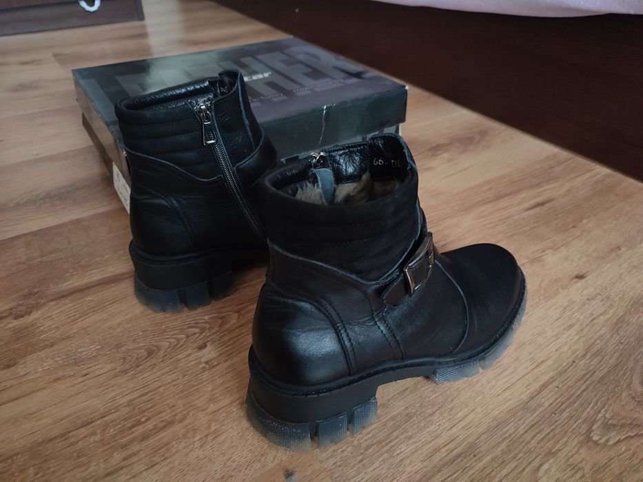 Дамски зимни боти