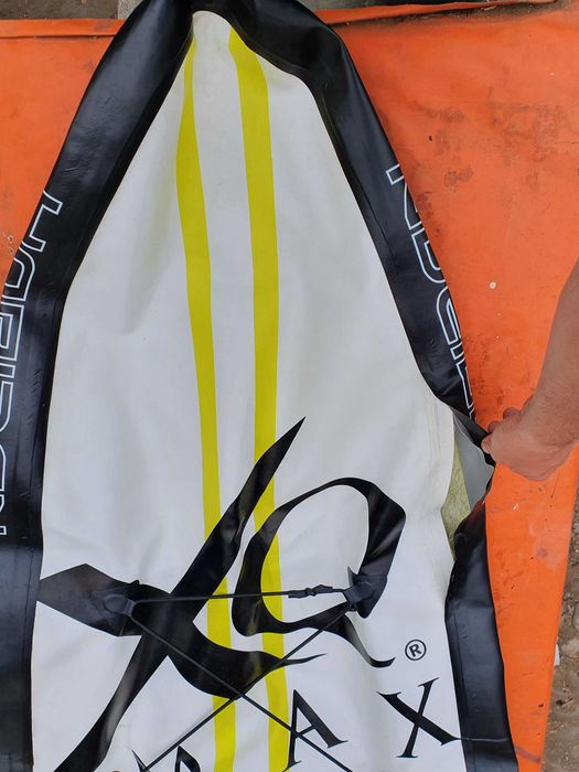 Reparatii Profesionale SUP Stand Up Paddle Caiac din PVC