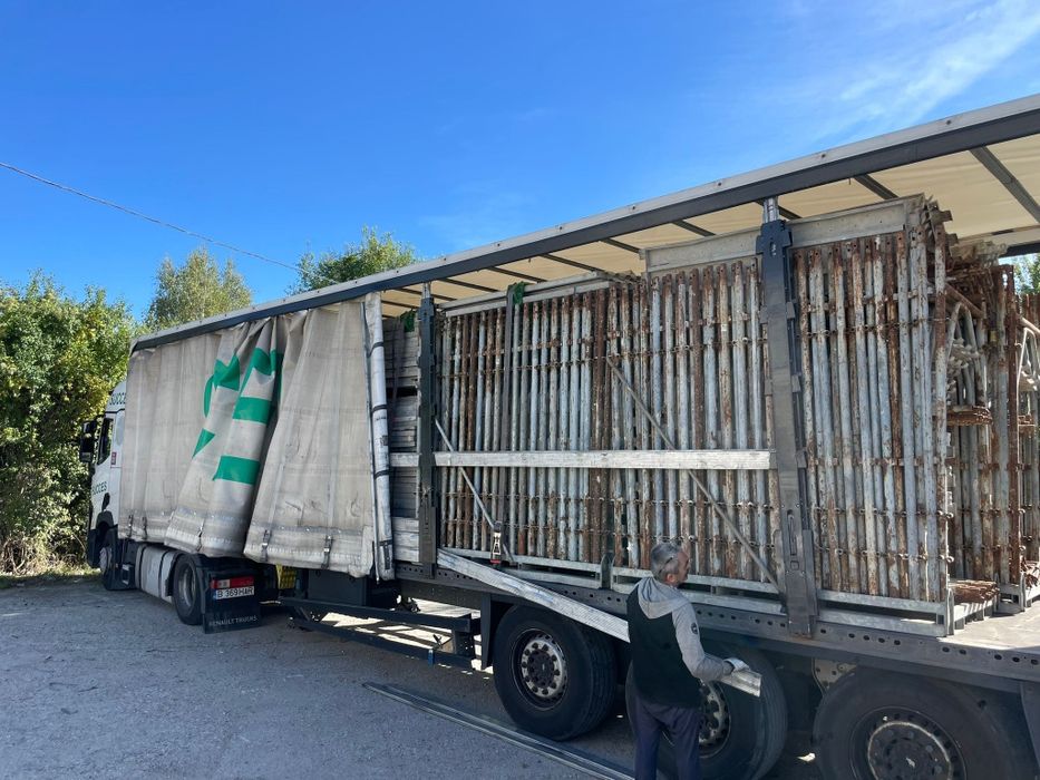 Vând și închiriez schela metalica avem pe stoc 5000 mp