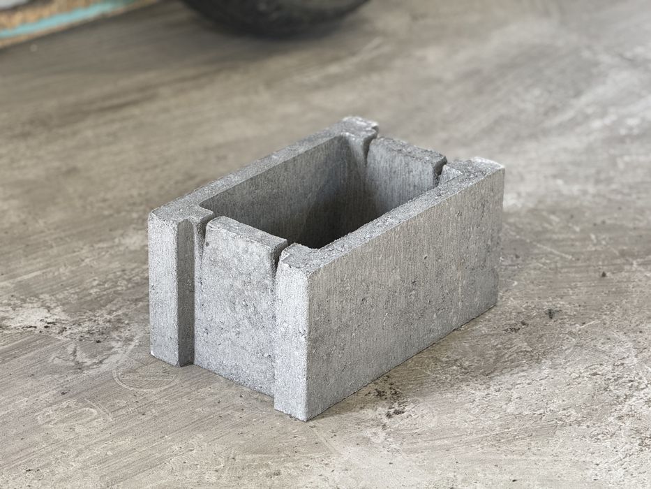 Boltari beton gard/fundatie vibropresati