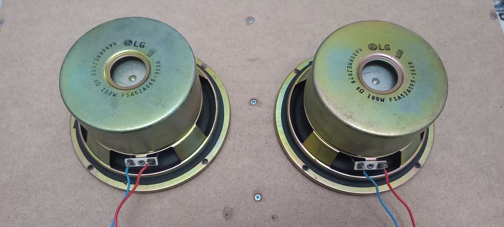 Продаются сабвуферные динамики 6,5 дюйм (16,5 см)