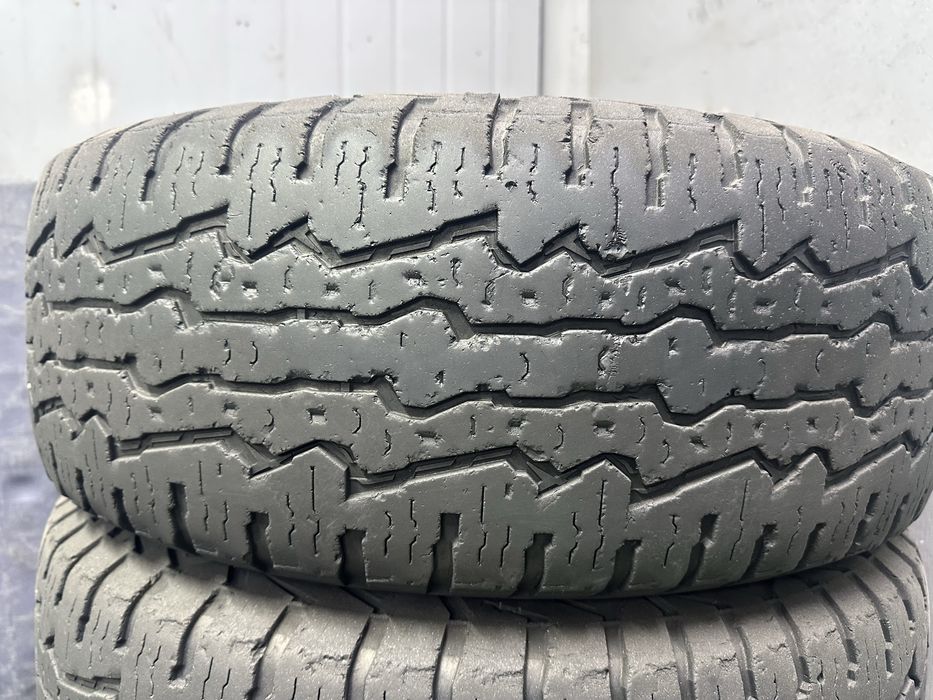 Шины 265/70R17 (7шт)