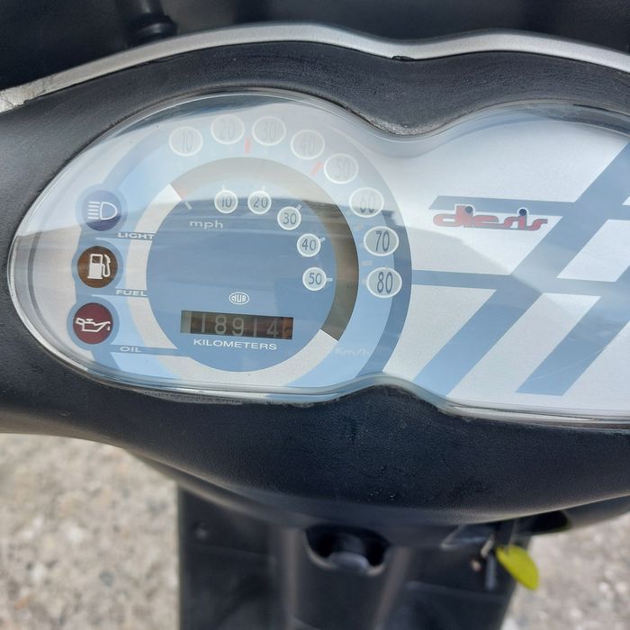 Пиаджо Диезис, мотопед